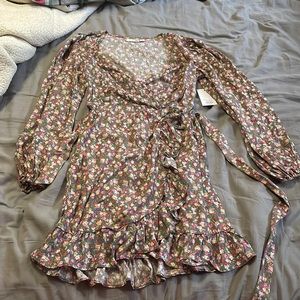 NWT short floral summer dress